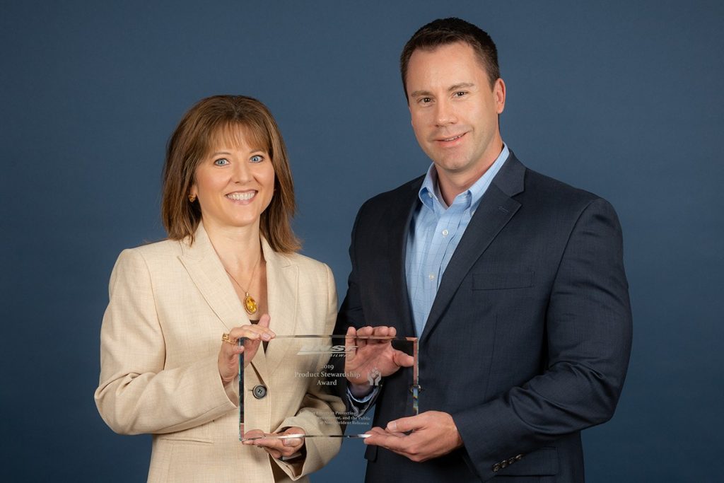 Meridith Pearson with Occidental Chemical Corp. and BNSF’s Zac Roskilly. Meridith Pearson with Occidental Chemical Corp. and BNSF’s Zac Roskilly.